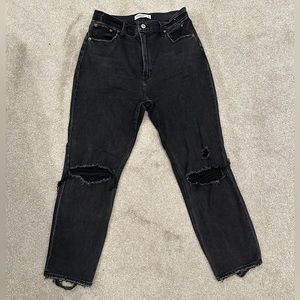 Abercrombie Ultra High Rise Ankle 90s Jeans